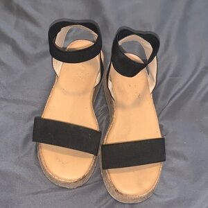 Wonder Nation Black Ankle Strap Sandals